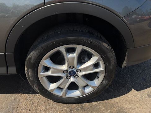 Used 2015 Ford Escape Titanium FWD image 26