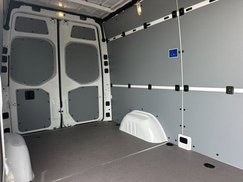 New 2026 Mercedes-Benz Sprinter 2500 image 13