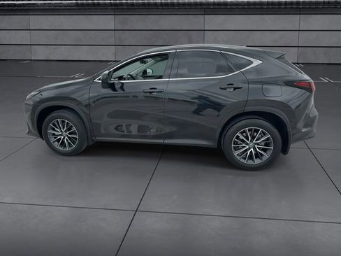 Used 2025 Lexus NX 250 FWD w/ Accessory Package (K3) image 5