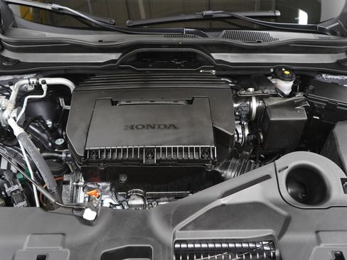Used 2025 Honda Pilot Black Edition image 35