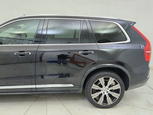 Used 2021 Volvo XC90 T6 Inscription w/ Climate Package image 11