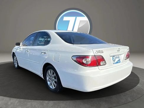 Used 2002 Lexus ES 330 FWD image 10