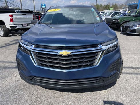 Certified 2024 Chevrolet Equinox LS w/ LS Convenience Package image 28