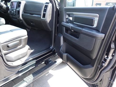 Used 2023 RAM 1500 Classic Warlock AWD/4WD image 37