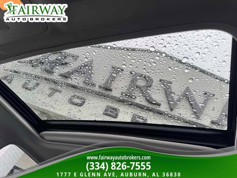 Used 2018 Toyota RAV4 XLE image 25