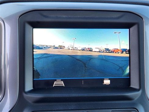 Used 2022 GMC Sierra 2500 Pro w/ Convenience Package image 27