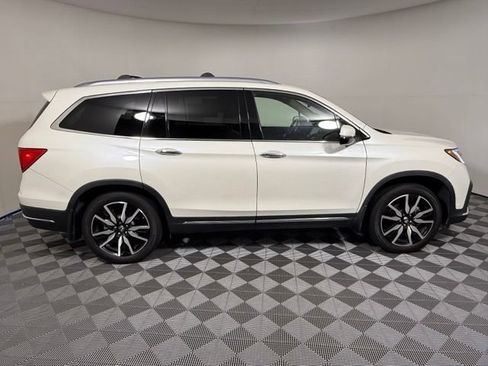 Used 2019 Honda Pilot Elite image 7