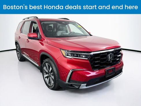 Used 2023 Honda Pilot Elite image 1