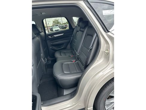 New 2025 MAZDA CX-5 AWD 2.5 S w/ Premium Plus Pkg image 9