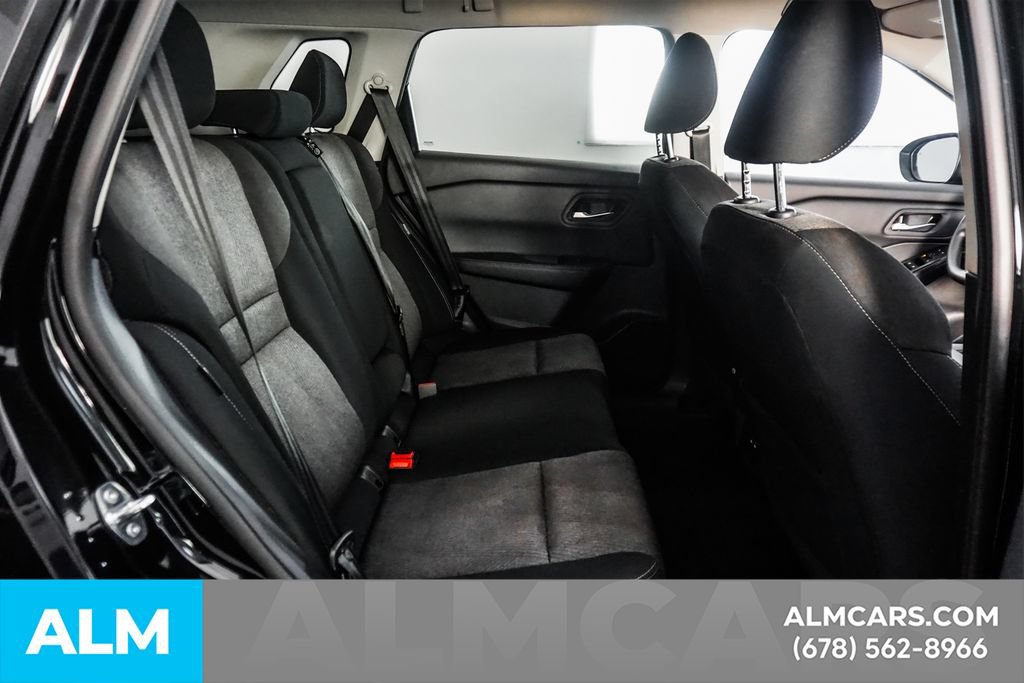 Used 2024 Nissan Rogue SV FWD image 20