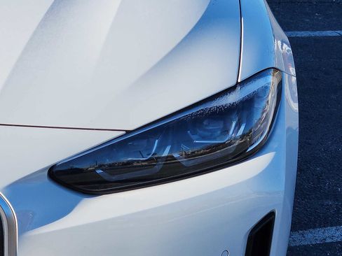 Certified 2023 BMW i4 eDrive40 w/ Premium Package RWD image 9
