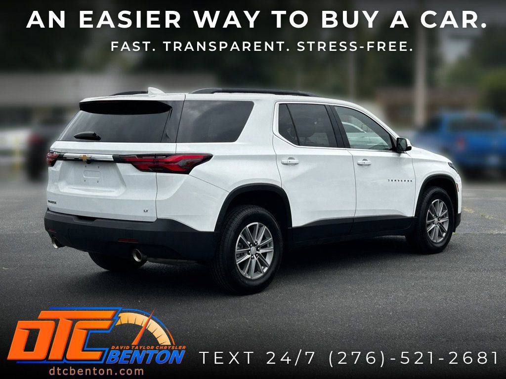 Used 2023 Chevrolet Traverse LT FWD image 5