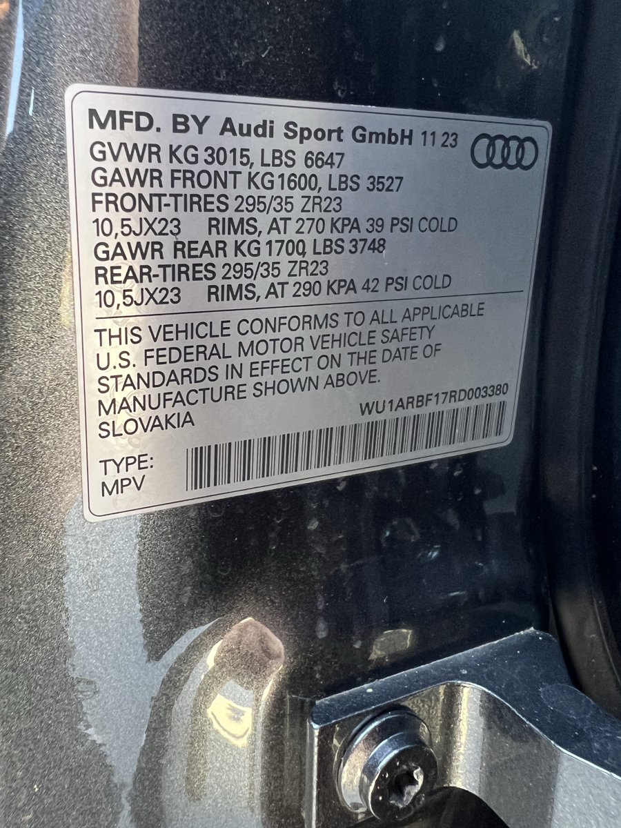 Used 2024 Audi RS Q8 AWD/4WD image 36