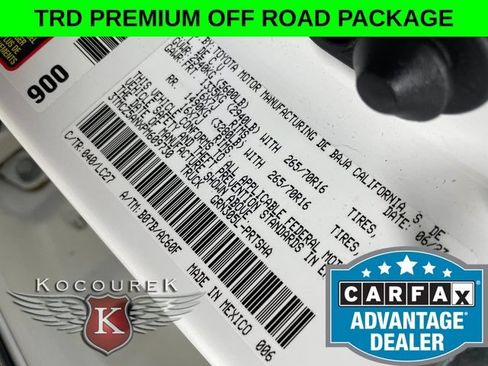 Used 2023 Toyota Tacoma TRD Off-Road w/ TRD Premium Off Road Package AWD/4WD image 27