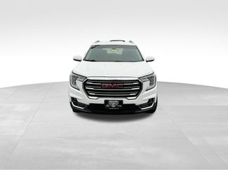 Used 2023 GMC Terrain SLT video 2