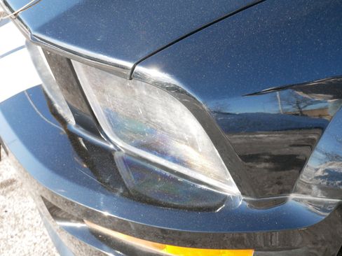 Used 2006 Ford Mustang GT image 16