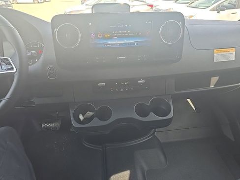 New 2025 Mercedes-Benz Sprinter 3500 image 17