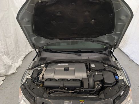 Used 2008 Volvo XC70 3.2 image 17