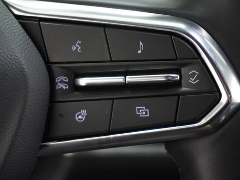 New 2026 Chevrolet Equinox LT w/ Convenience Package II image 25