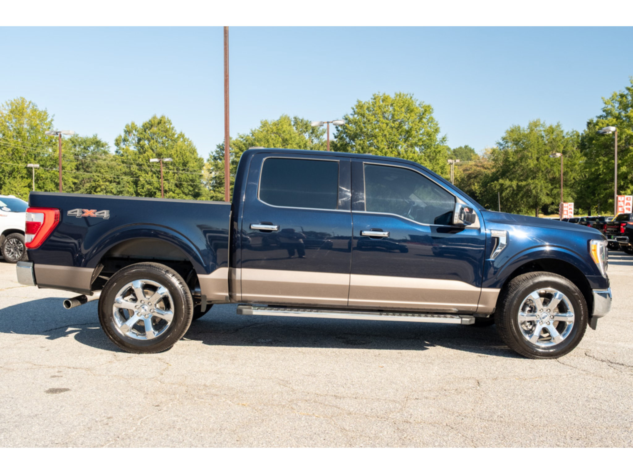 Used 2022 Ford F150 Lariat AWD/4WD image 9