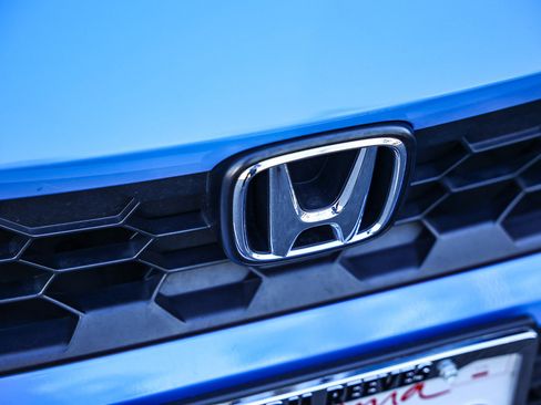 Used 2024 Honda Civic Sport image 19