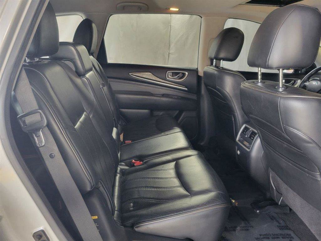 Used 2013 INFINITI JX35 AWD w/ Premium Pkg image 9