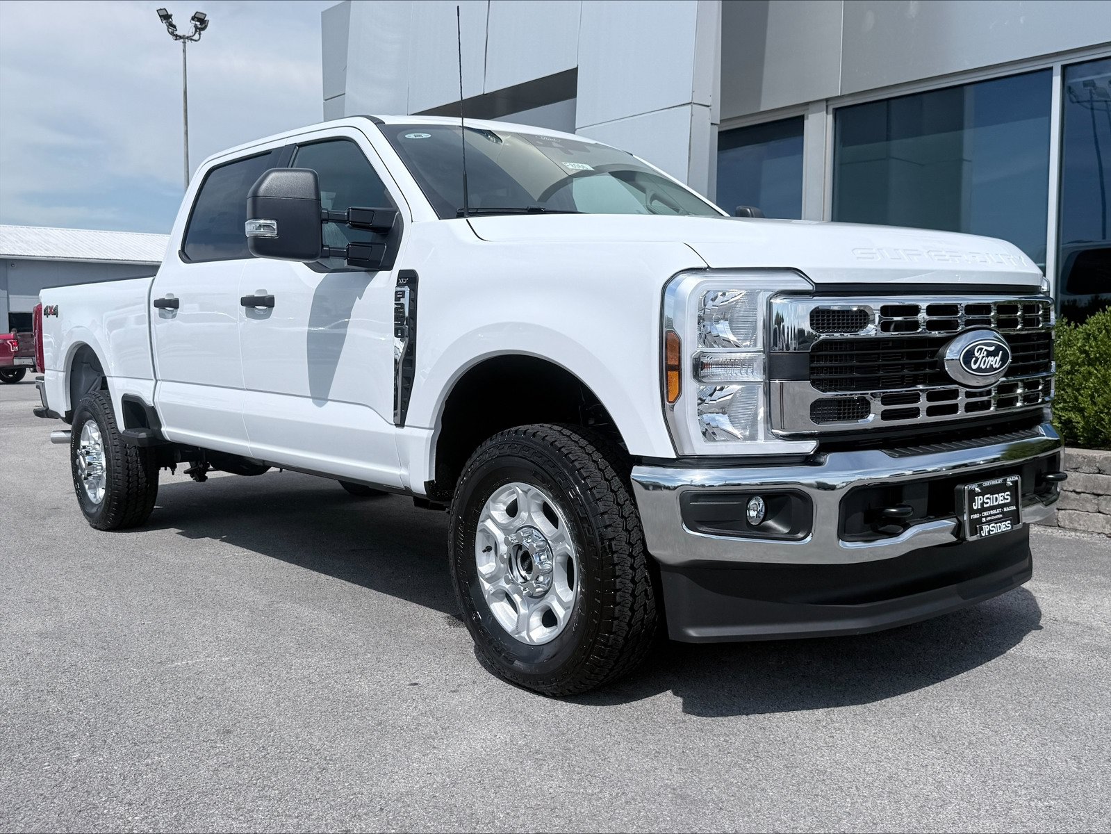 New 2027 Ford F250 XLT w/ Camper Package AWD/4WD image 3