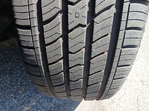 Used 2015 Ford F150 Platinum w/ Equipment Group 701A Luxury image 28