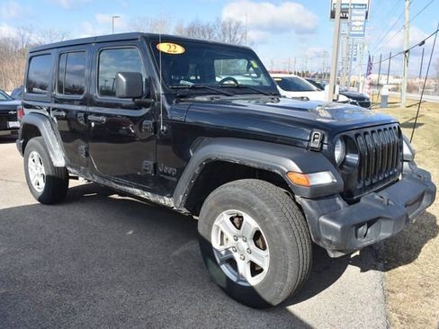 Used 2022 Jeep Wrangler Unlimited Sport image 10