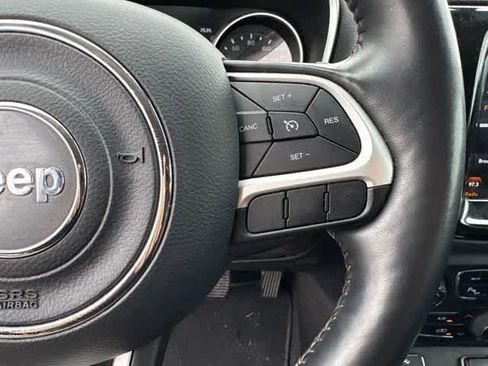 Used 2018 Jeep Compass Limited w/ Navigation Group FWD image 13