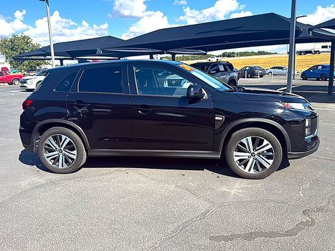 Used 2024 Mitsubishi Outlander Sport ES AWD/4WD image 3