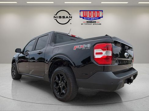 Used 2024 Ford Maverick Lariat w/ FX4 Off-Road Package AWD/4WD image 4