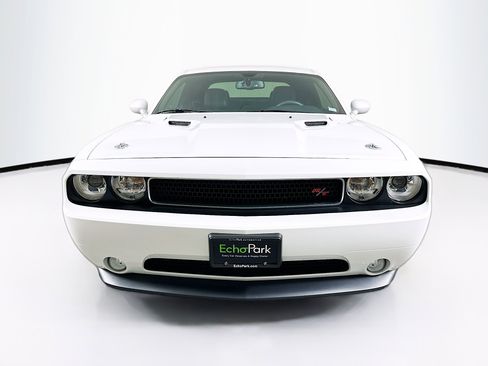 Used 2012 Dodge Challenger R/T image 2