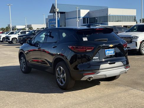 New 2026 Chevrolet Blazer LT image 14