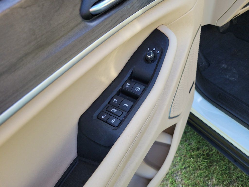 Used 2022 Jeep Grand Cherokee Limited RWD image 23