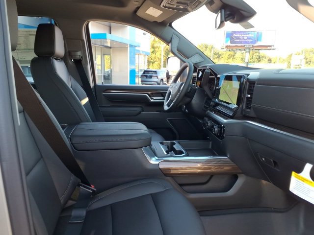 New 2026 Chevrolet Silverado 2500 LT w/ Trail Boss Package AWD/4WD image 11