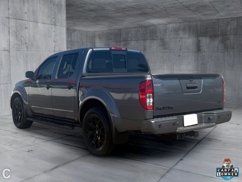 Used 2019 Nissan Frontier SV w/ Value Truck Package RWD image 4