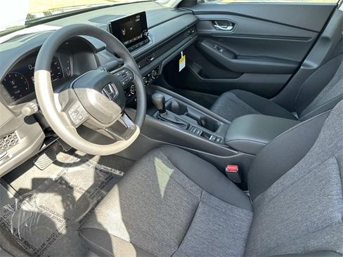 New 2025 Honda Accord SE image 21