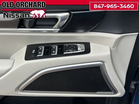 Used 2024 Kia Telluride S w/ S Sunroof Package image 8