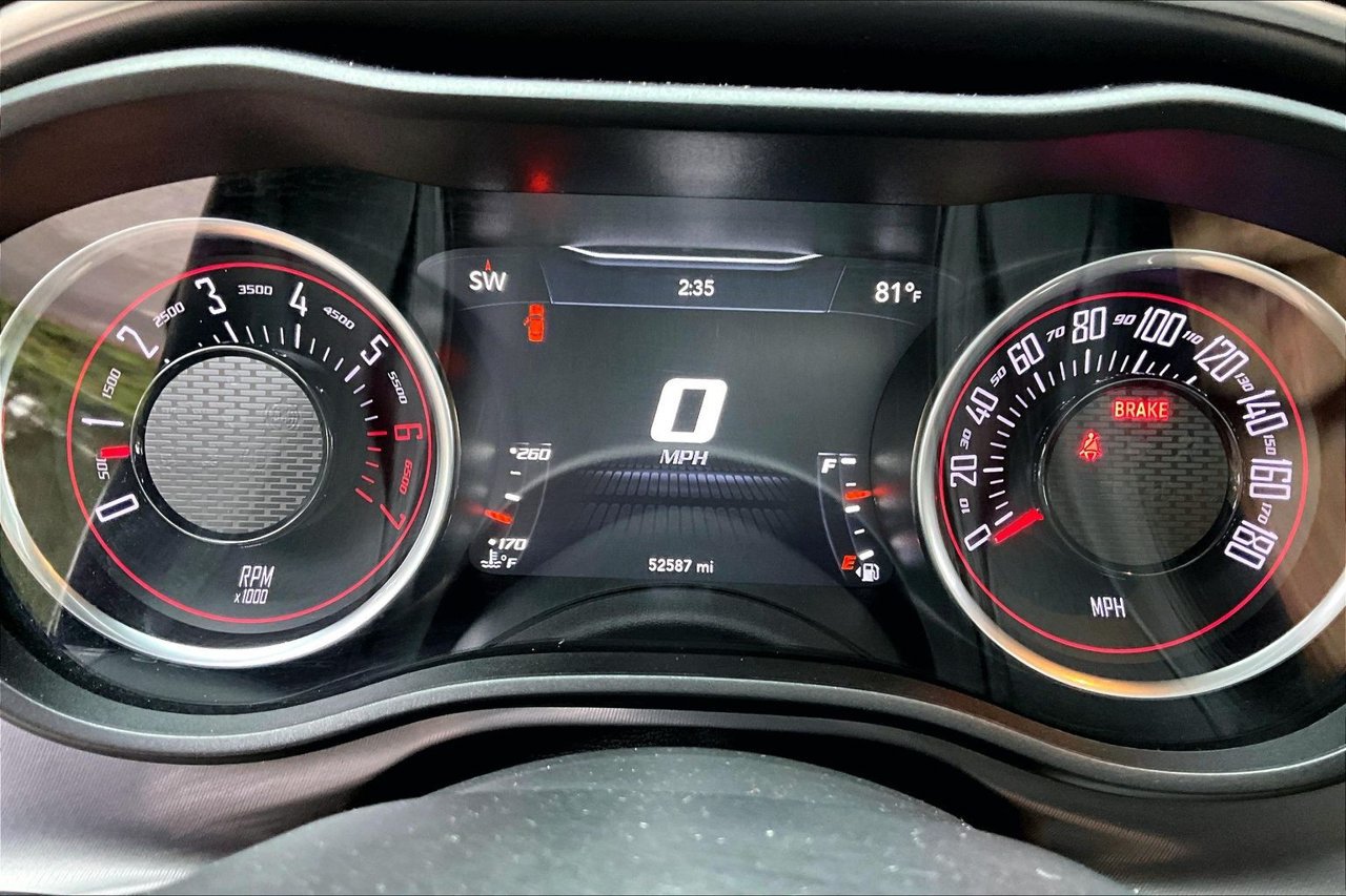 Used 2019 Dodge Challenger R/T Scat Pack RWD image 11