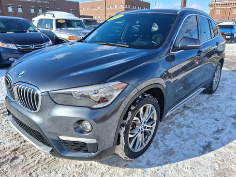 Used 2017 BMW X1 xDrive28i image 3