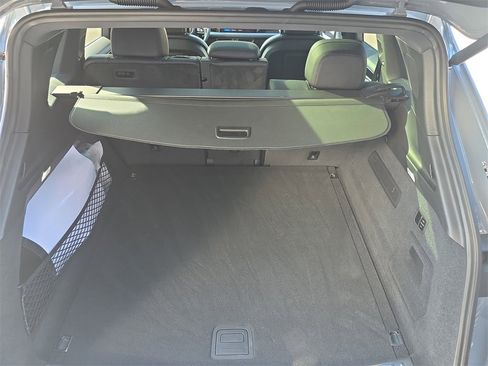 Used 2025 Porsche Cayenne image 17