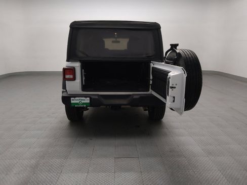 Used 2018 Jeep Wrangler Unlimited Sport S image 29