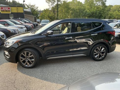 Used 2017 Hyundai Santa Fe Sport w/ 2.0T Ultimate Tech Package 05 AWD/4WD image 7