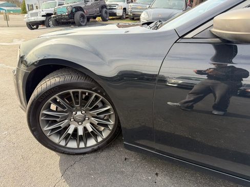Used 2013 Chrysler 300 C image 46
