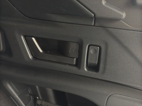 Used 2025 Subaru Outback Touring w/ Popular Package #2 image 32