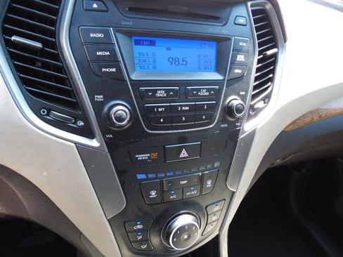 Used 2016 Hyundai Santa Fe Sport FWD image 8