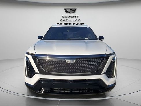 New 2026 Cadillac Vistiq Sport w/ LPO, Floor Liner Package image 2