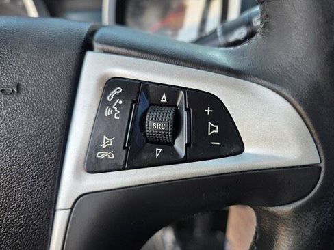 Used 2011 Chevrolet Equinox LT w/ Driver Convenience Package image 24