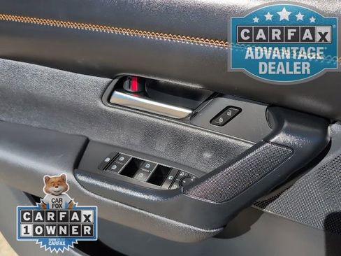 Used 2025 MAZDA CX-50 AWD 2.5 S w/ Accent Package image 17